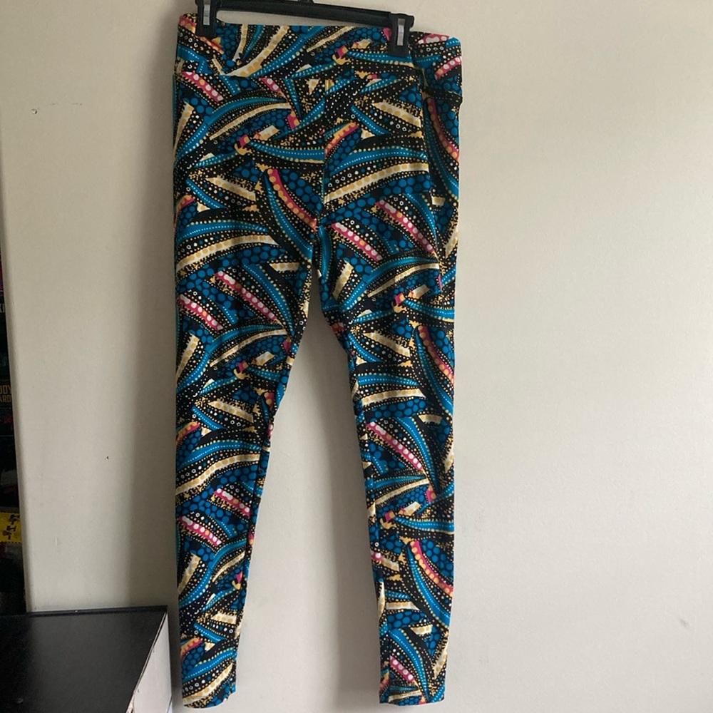 Lularoe Leggings Tall and Curvy